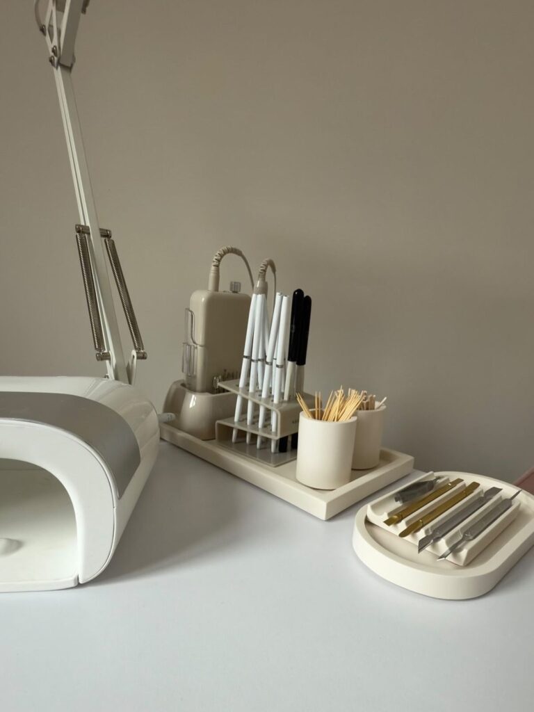 Clean nail salon built on real care. 1 3357784bcb6698f856b7f12babfbe84d